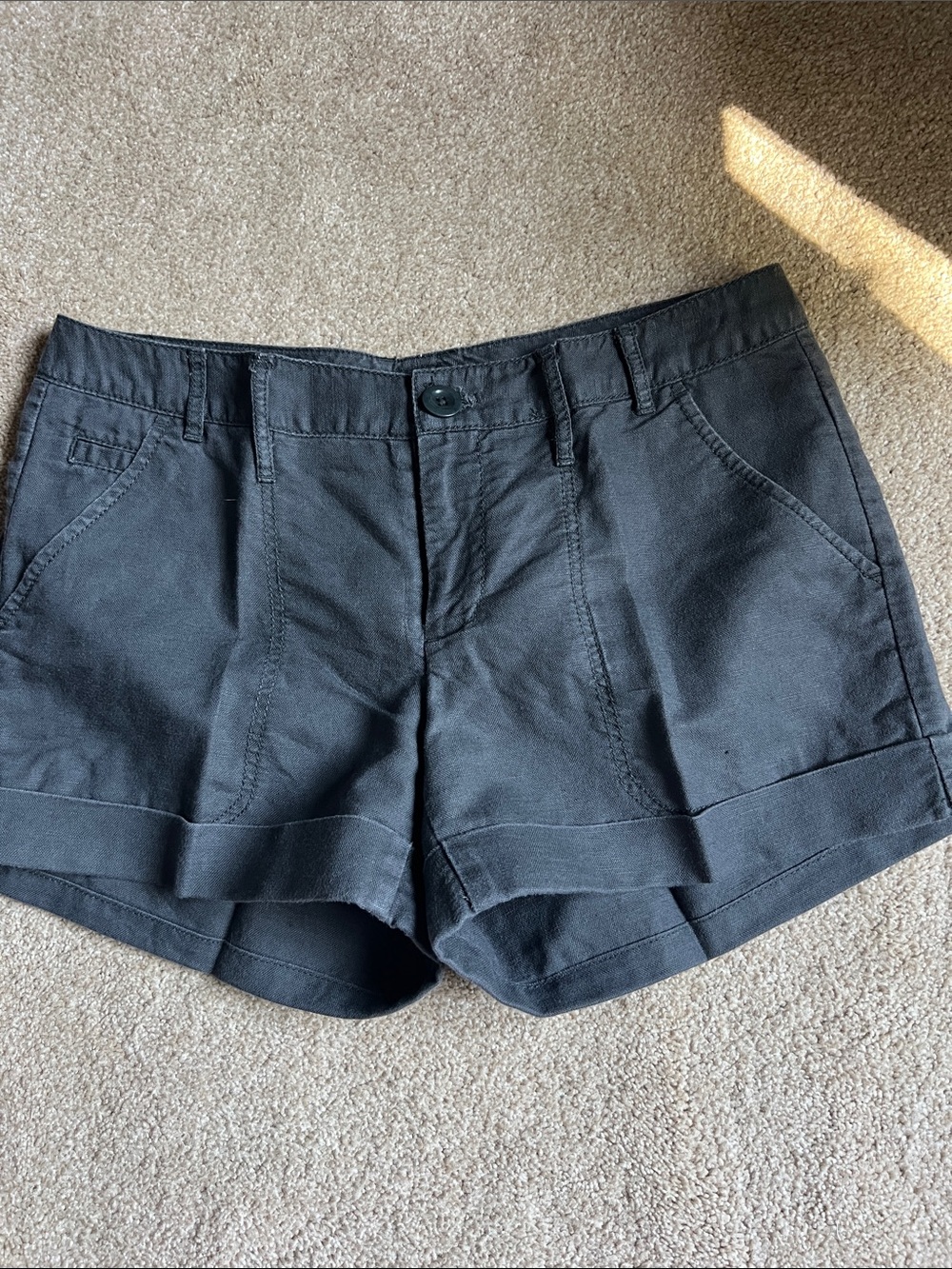 GAP Charcoal Gray shorts. Size 2. EUC.